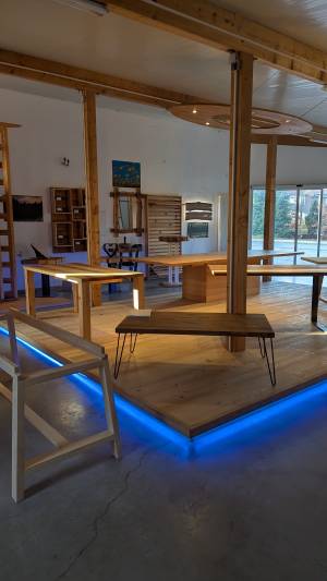 PXL_20251204_075418757